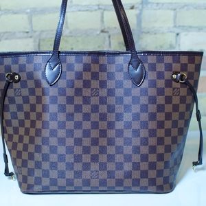 AUTHENTIC- Louis Vuitton Neverfull MM Damier Ebene